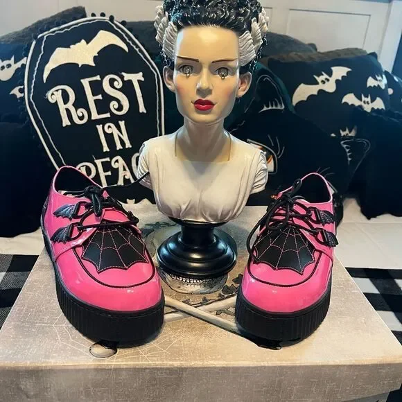 Strange Cvlt Hot Pink Patent Krypt Creepers NWT Size 9 Women’s - Picture 5 of 12